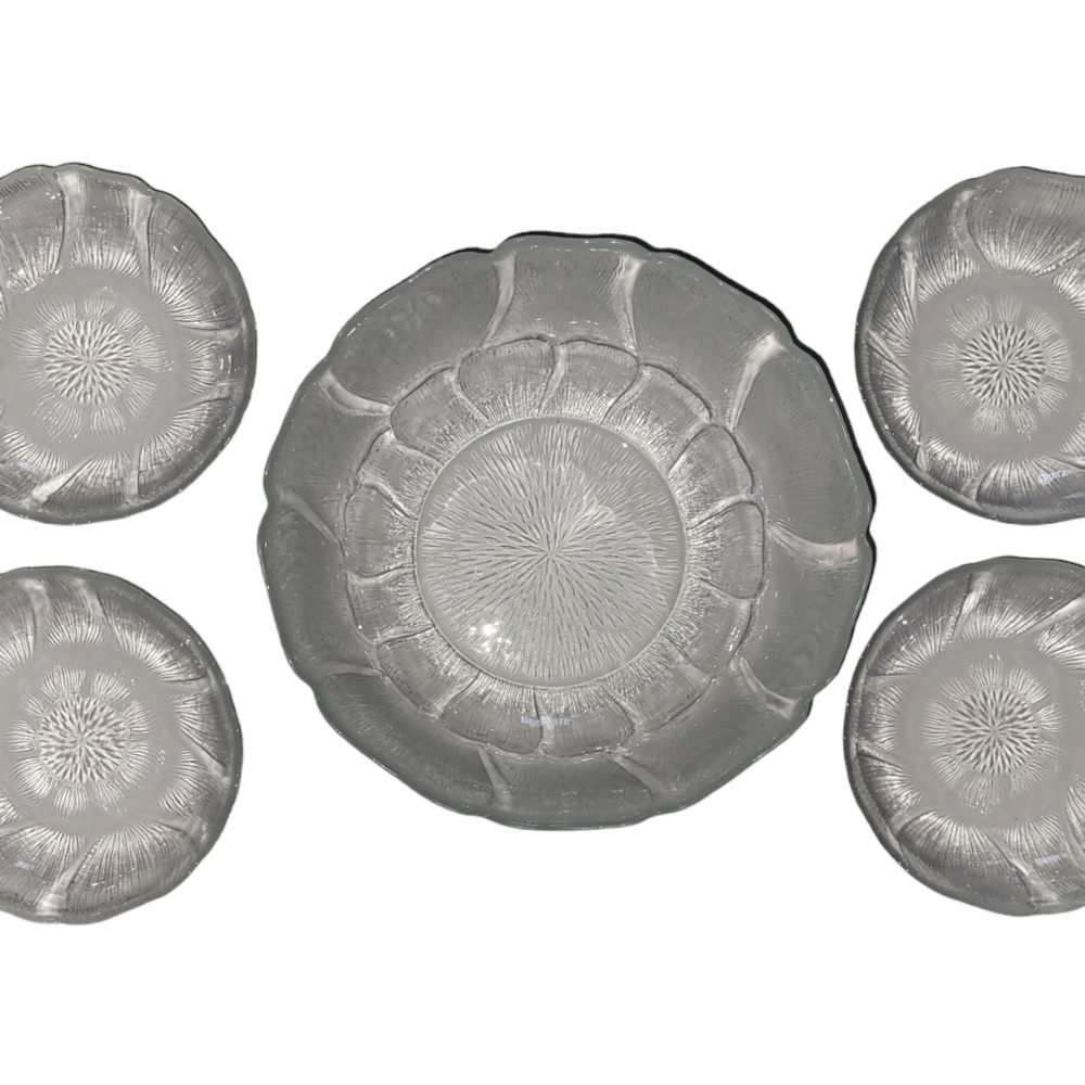 Arcoroc France 5 pc Sunflower Fleur Clear Glass Salad/Dessert Set.
